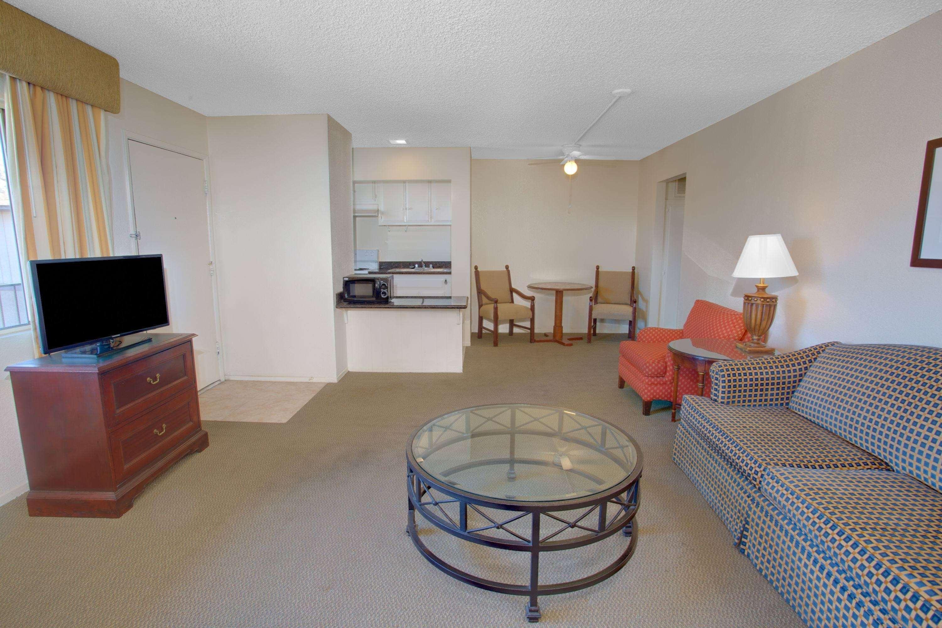 Travelodge Inn & Suites By Wyndham Yucca Valley/Joshua Tree Екстер'єр фото